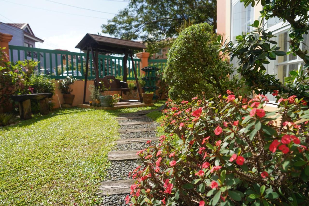 Charming Tagaytay Vacation Home Tagaytay City Екстер'єр фото