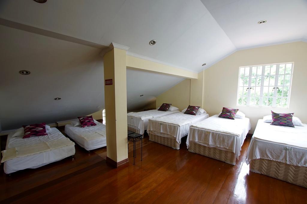 Charming Tagaytay Vacation Home Tagaytay City Екстер'єр фото