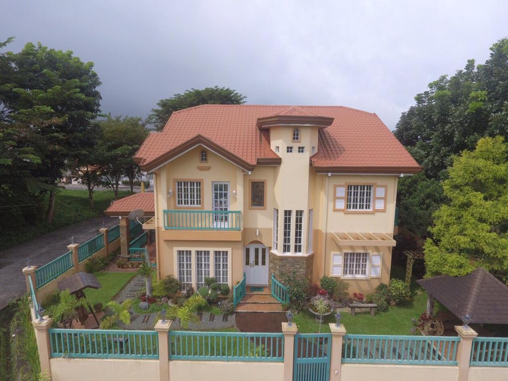 Charming Tagaytay Vacation Home Tagaytay City Екстер'єр фото