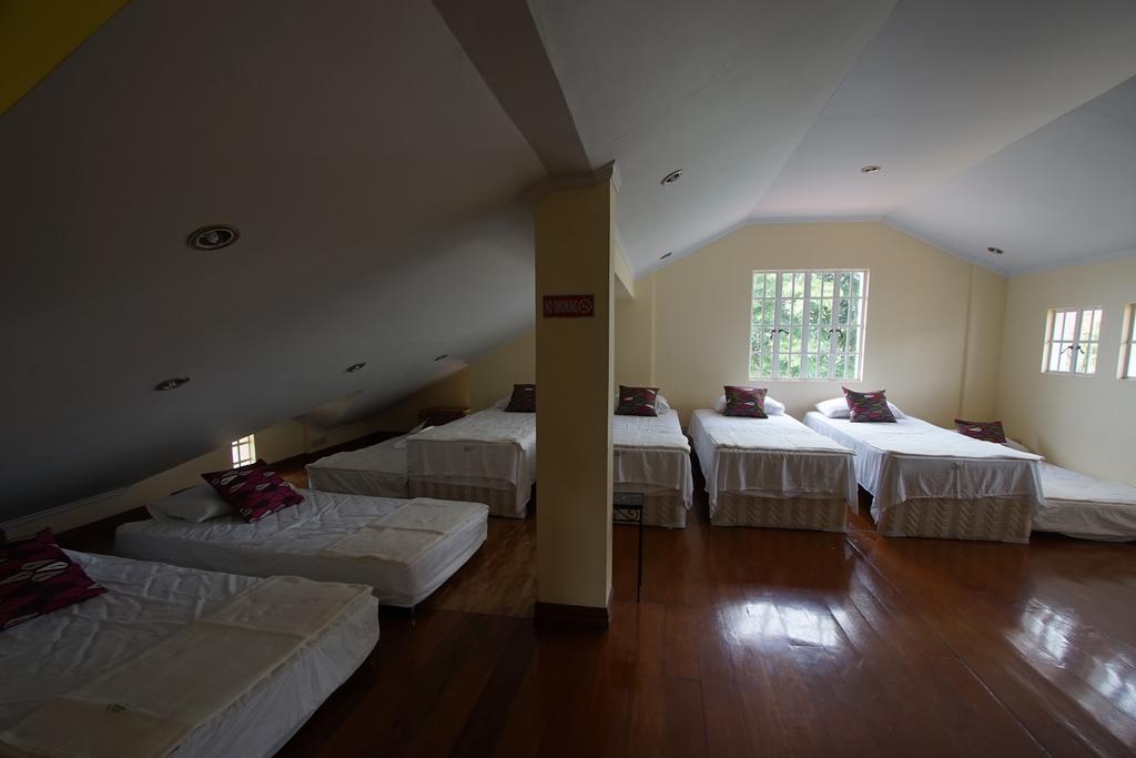 Charming Tagaytay Vacation Home Tagaytay City Екстер'єр фото