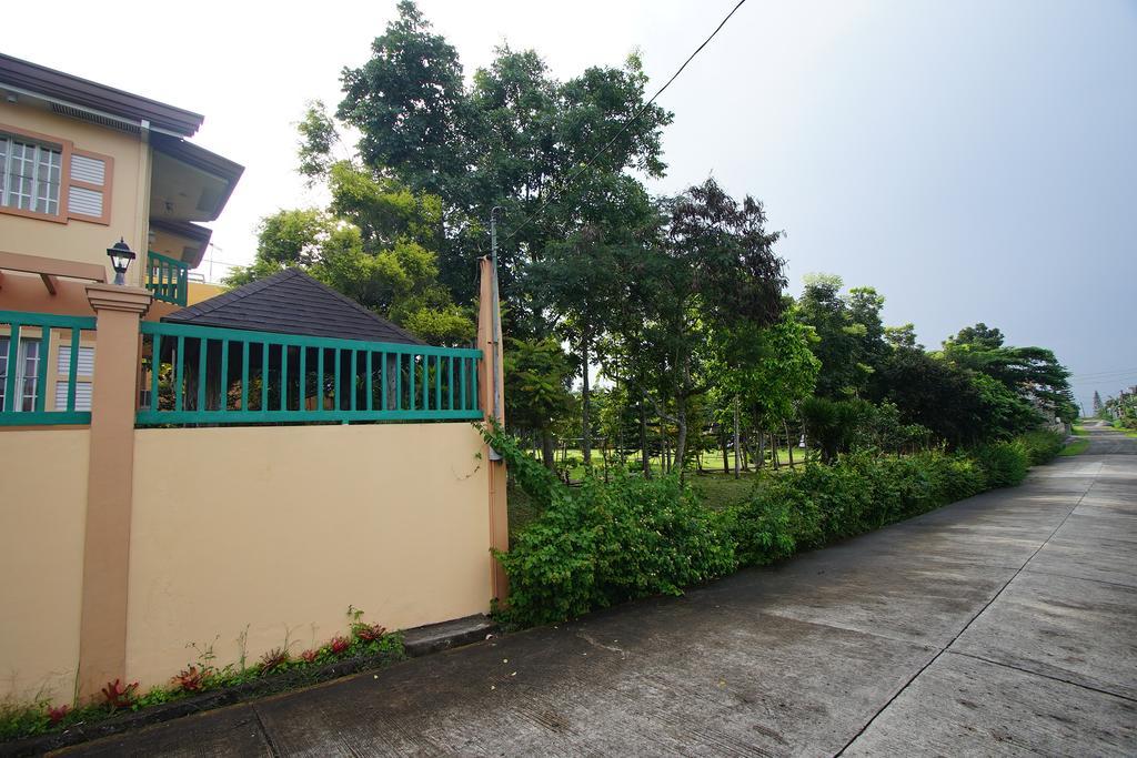 Charming Tagaytay Vacation Home Tagaytay City Екстер'єр фото